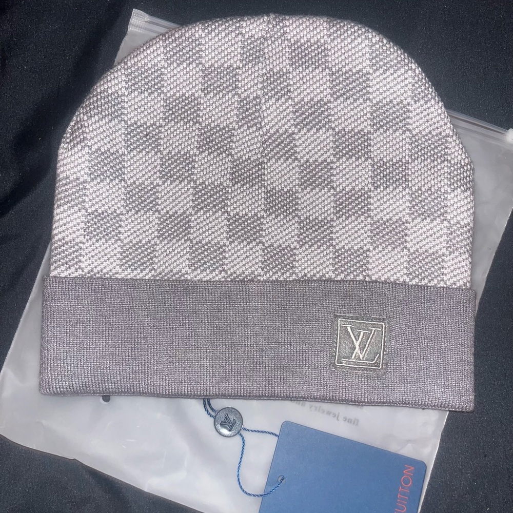 Louis Vuitton White and Gray Checkered Beanie